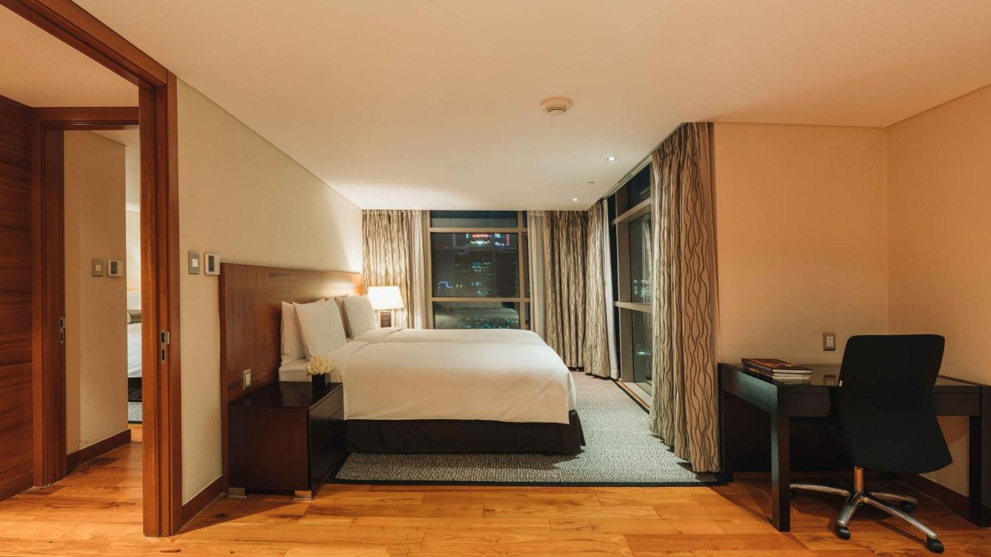 Intercontinental Residences Saigon, An Ihg Hotel Ho Chi Minh-stad Buitenkant foto